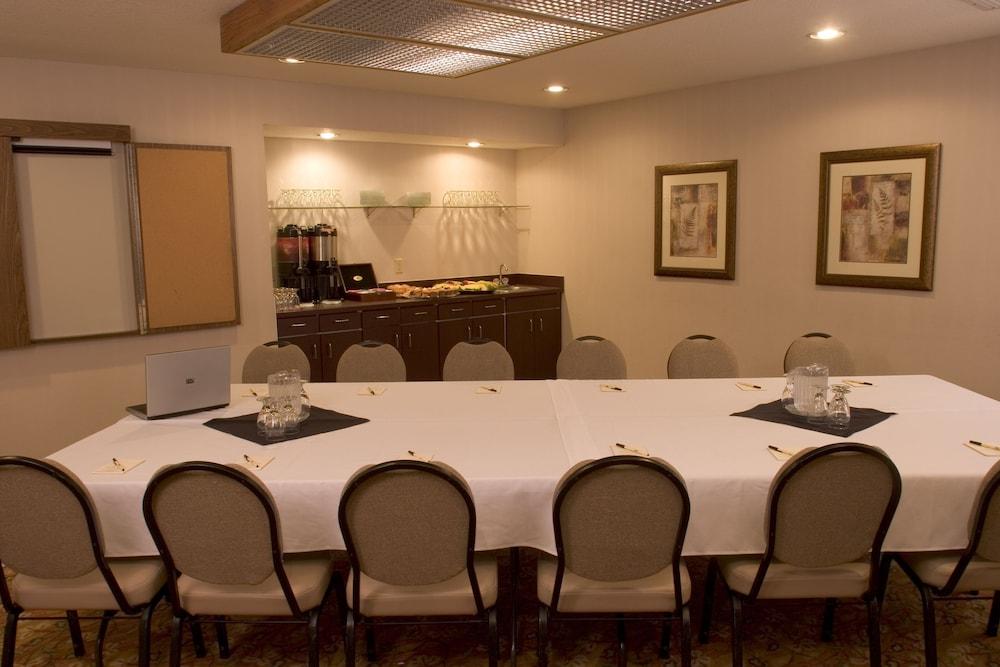 Monarch Hotel & Conference Center Clackamas Esterno foto